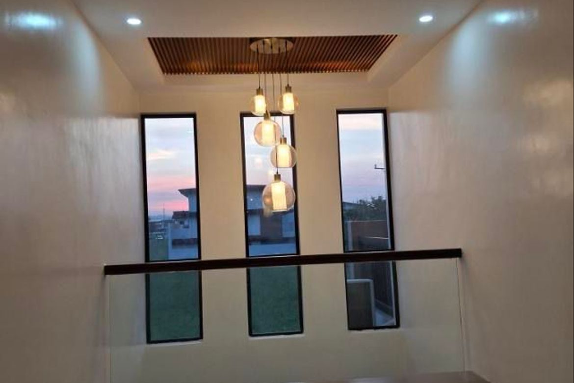 4 Bedroom House for Sale in Santa Cruz, Santa Maria, Bulacan – photo 8