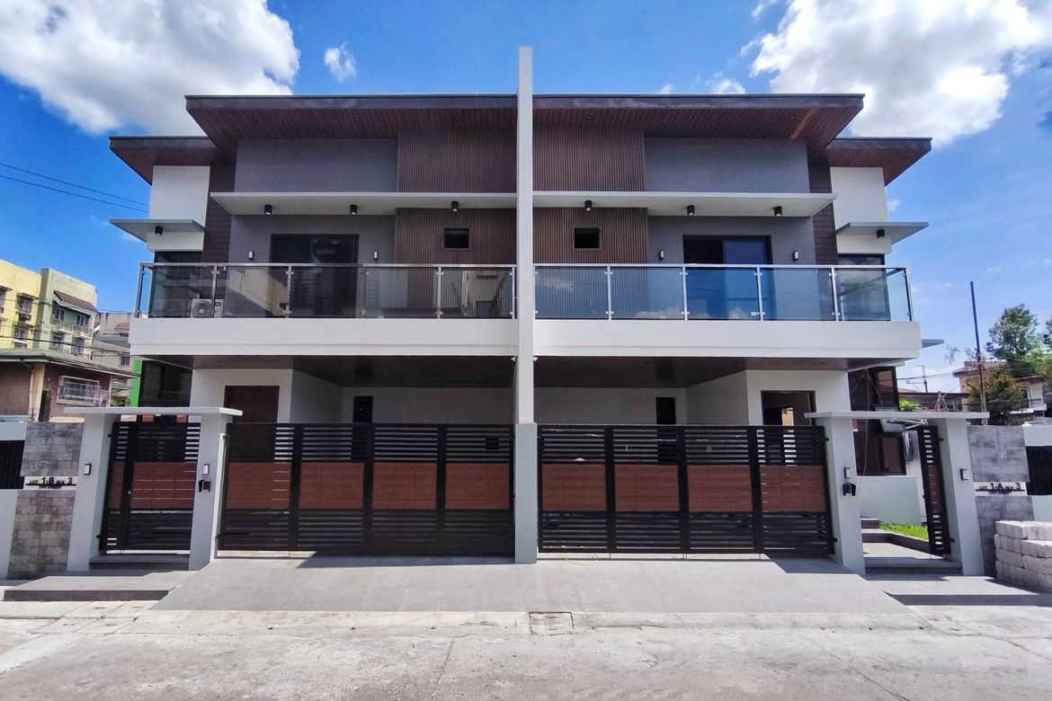 4 Bedroom House for Sale in Santa Lucia, Pasig, Metro Manila