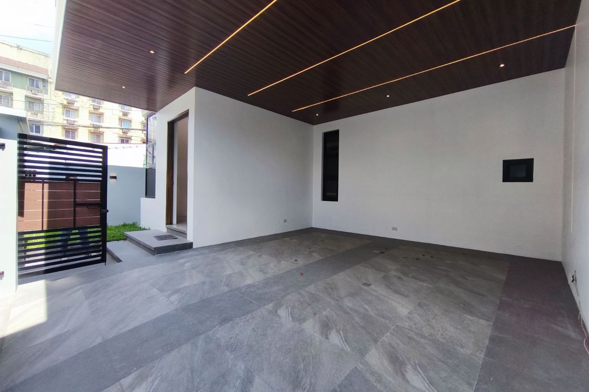 4 Bedroom House for Sale in Santa Lucia, Pasig, Metro Manila – photo 3