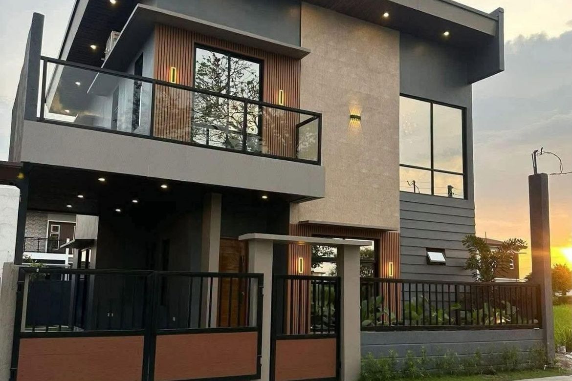 4 Bedroom House for Sale in Santa Maria, Mabalacat, Pampanga
