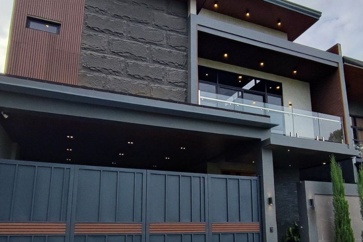 4 Bedroom House for Sale in Santo Domingo, Angeles, Pampanga