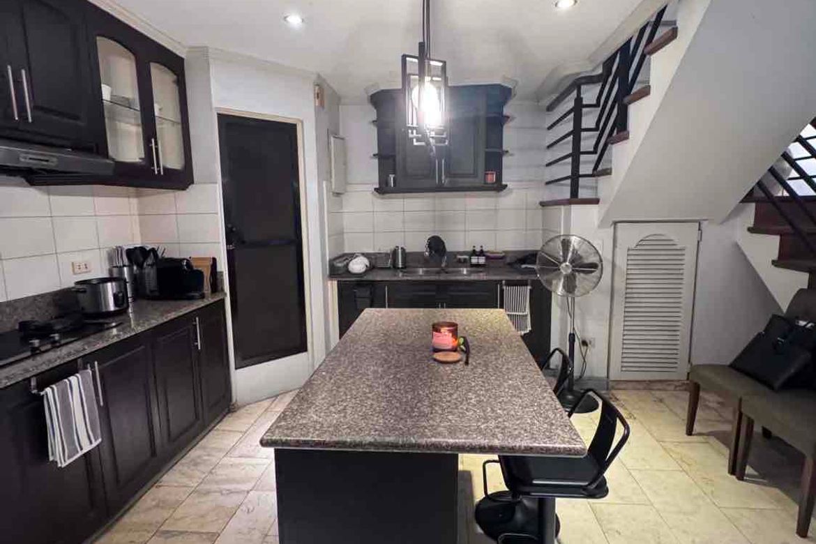 4 Bedroom House for Sale in Santo Domingo, Cainta, Rizal – photo 5