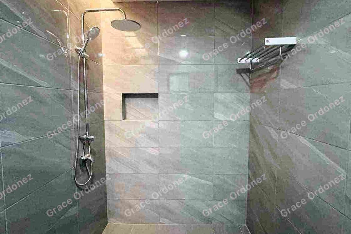 4 Bedroom House for Sale in Santo Domingo, Cainta, Rizal – photo 4