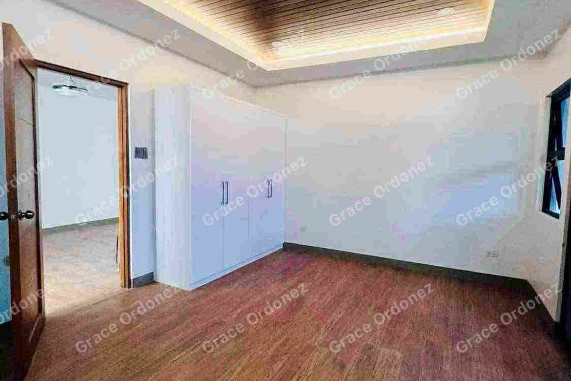 4 Bedroom House for Sale in Santo Domingo, Cainta, Rizal – photo 7