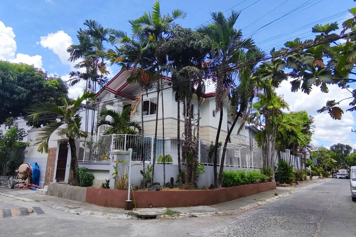 4 Bedroom House for Sale in Santo Domingo, Cainta, Rizal – photo 4