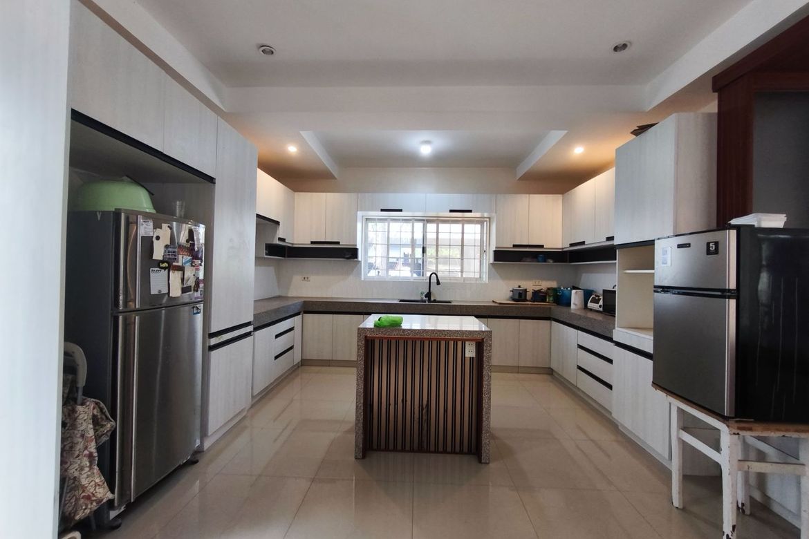 4 Bedroom House for Sale in Santo Domingo, Cainta, Rizal – photo 8