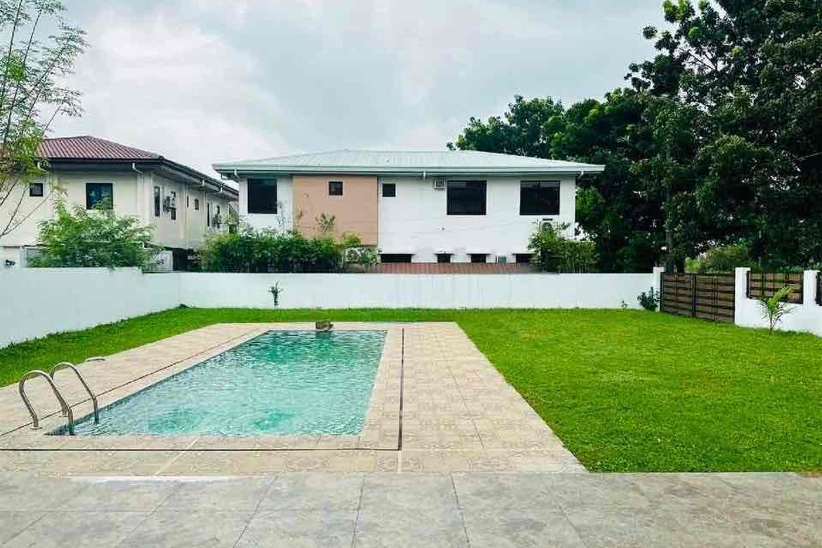 4 Bedroom House for Sale in Santo Rosario, San Fernando, Pampanga – photo 2
