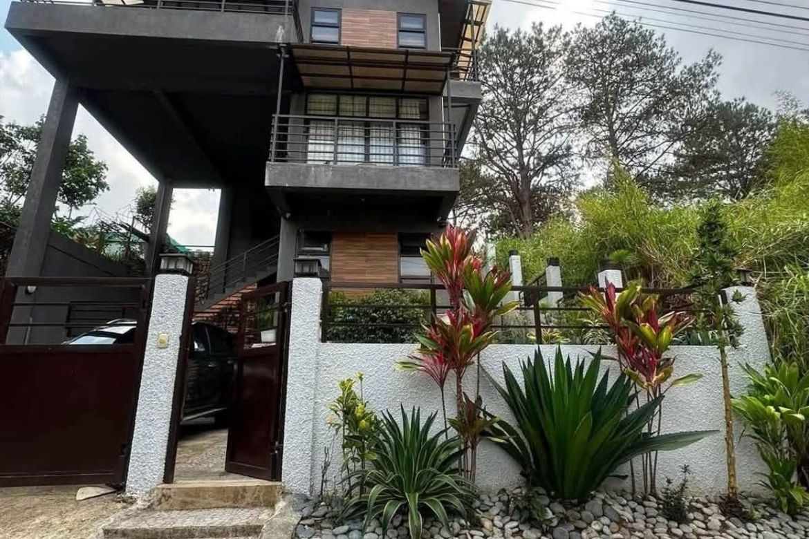 4 Bedroom House for Sale in Santo Tomas Proper, Baguio, Benguet
