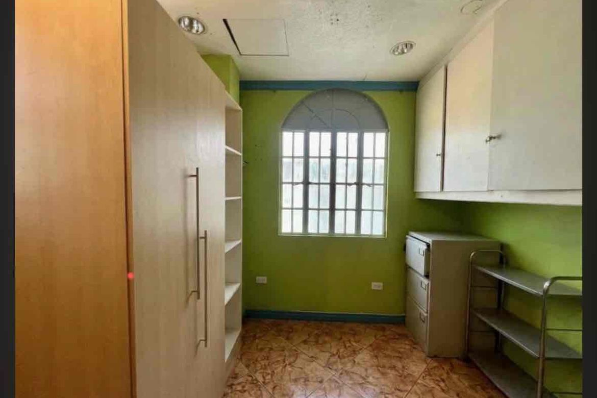4 Bedroom House for Sale in Sauyo, Quezon City, Metro Manila – photo 8