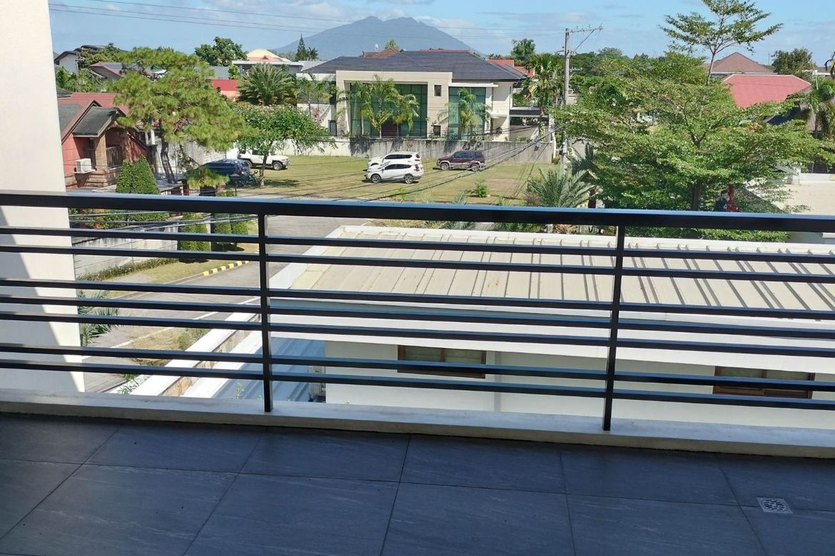 4 Bedroom House for Sale in Sindalan, San Fernando, Pampanga – photo 6