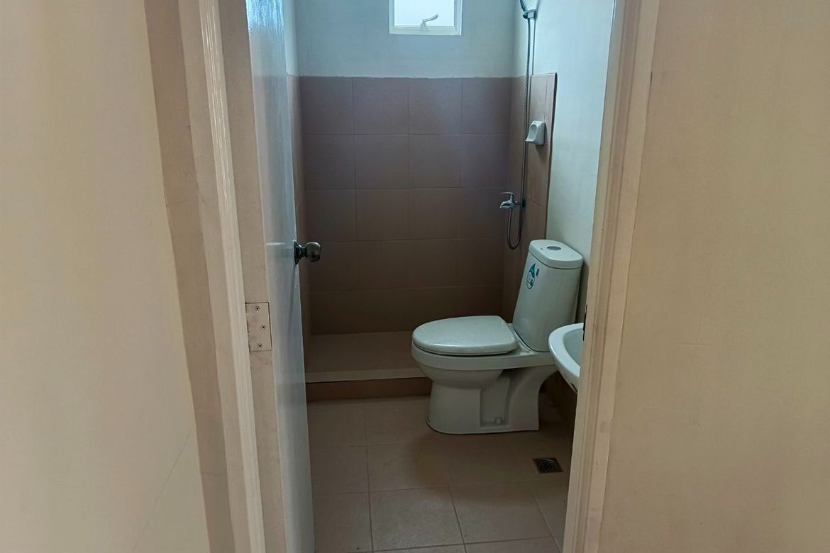 4 Bedroom House for Sale in Solana Frontera, Sapalibutad, Angeles, Pampanga – photo 6