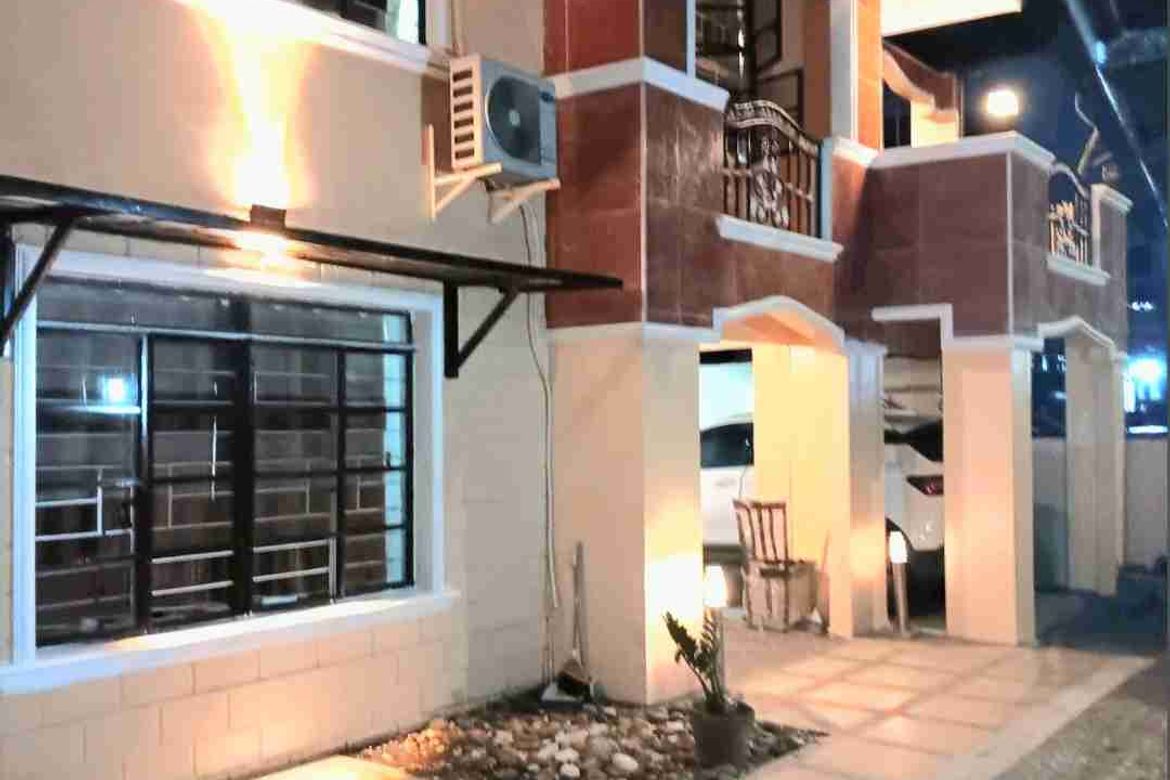 4 Bedroom House for Sale in Sucat, Muntinlupa, Metro Manila