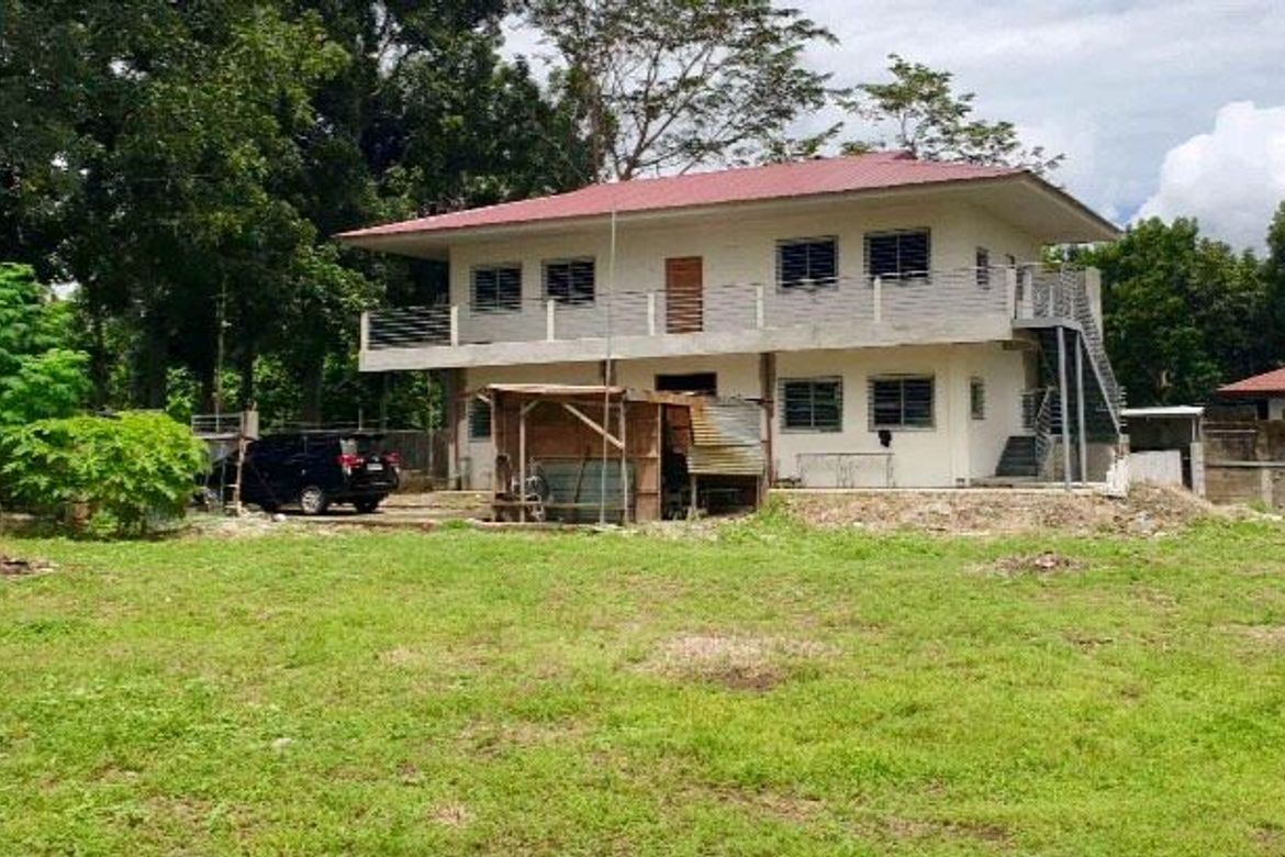 4 Bedroom House for Sale in Suplang, Tanauan, Batangas