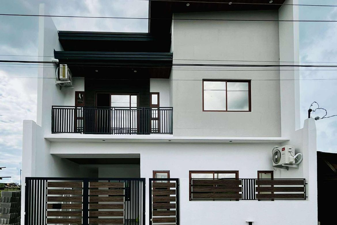 4 Bedroom House for Sale in Tabun, Mabalacat, Pampanga