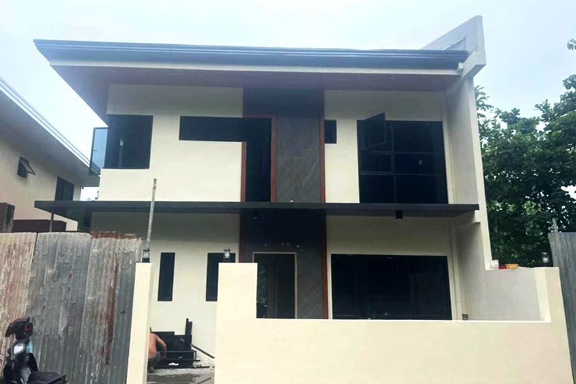 4 Bedroom House for Sale in Talamban, Cebu City, Cebu