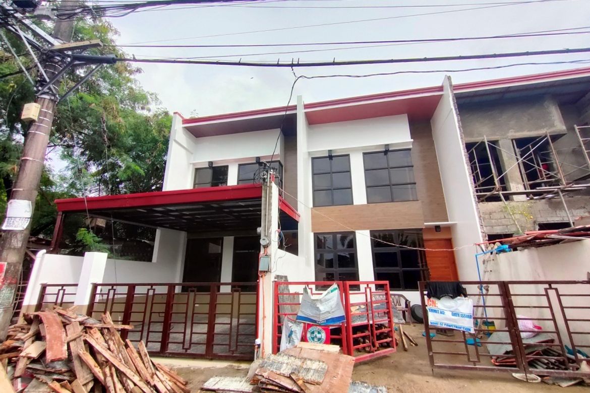 4 Bedroom House for Sale in Talon Dos, Las Piñas, Metro Manila