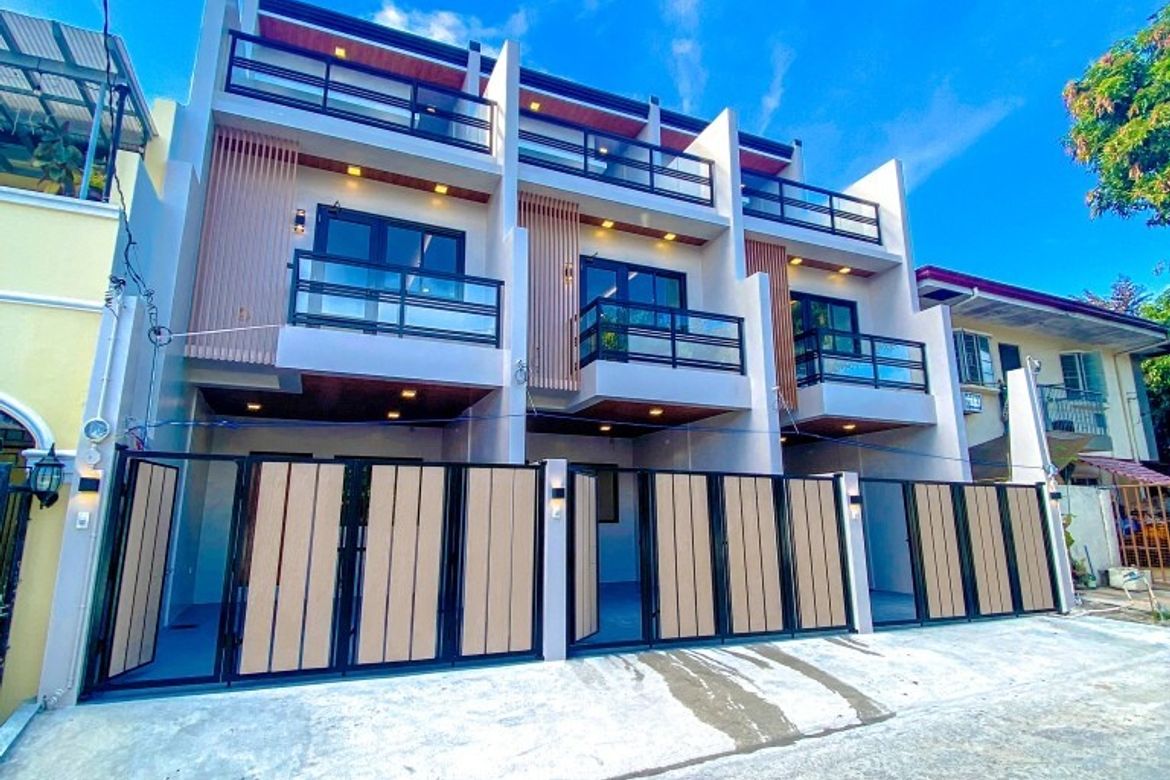 4 Bedroom House for Sale in Talon Singko, Las Piñas, Metro Manila