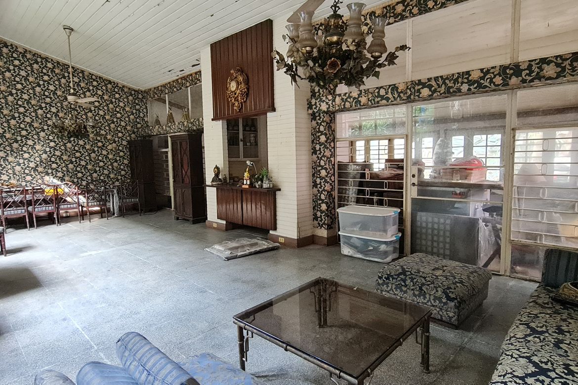 4 Bedroom House for Sale in Tambo, Parañaque, Metro Manila – photo 2