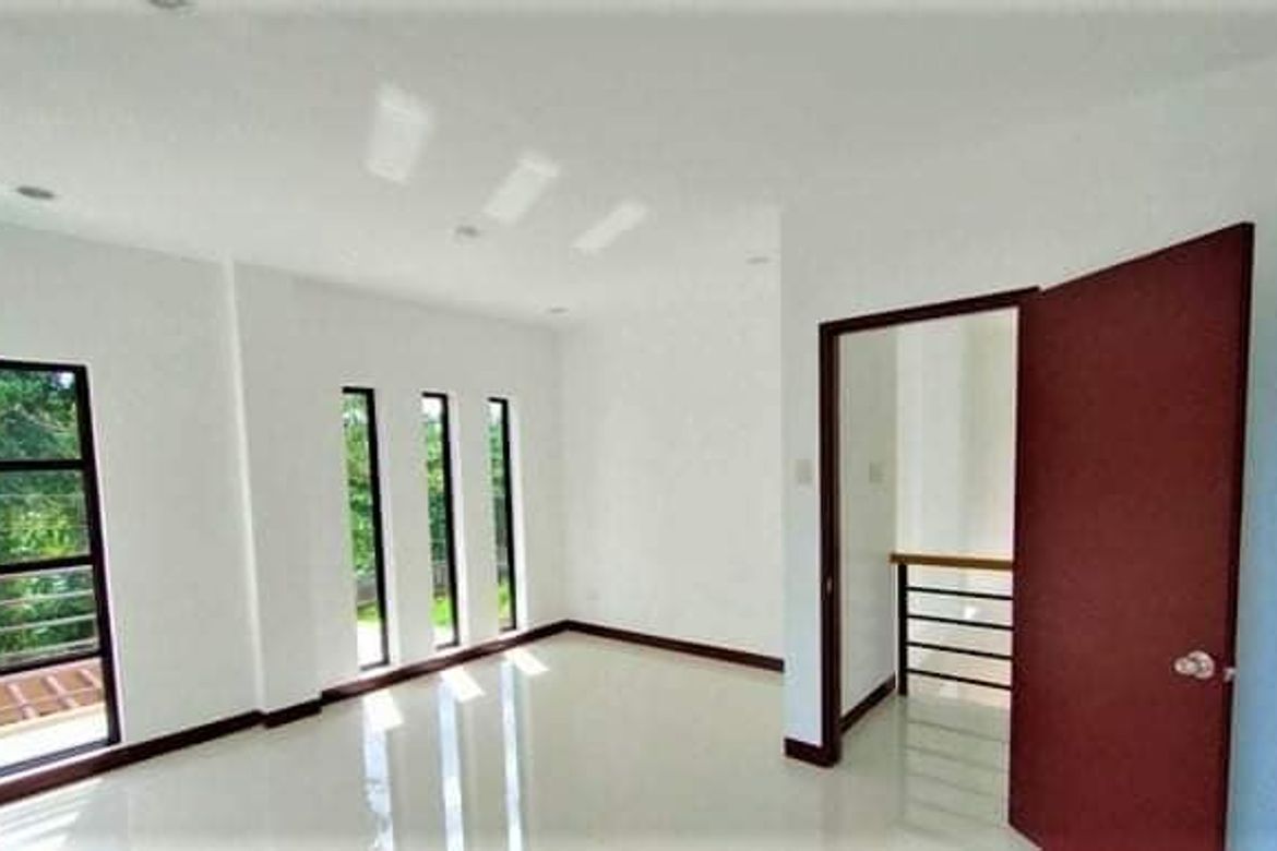4 Bedroom House for Sale in Tayud, Consolacion, Cebu – photo 3