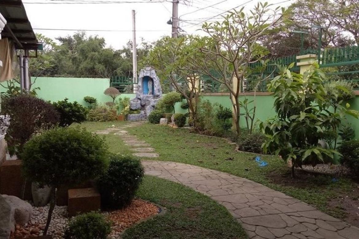 4 Bedroom House for Sale in Telabastagan, San Fernando, Pampanga – photo 4