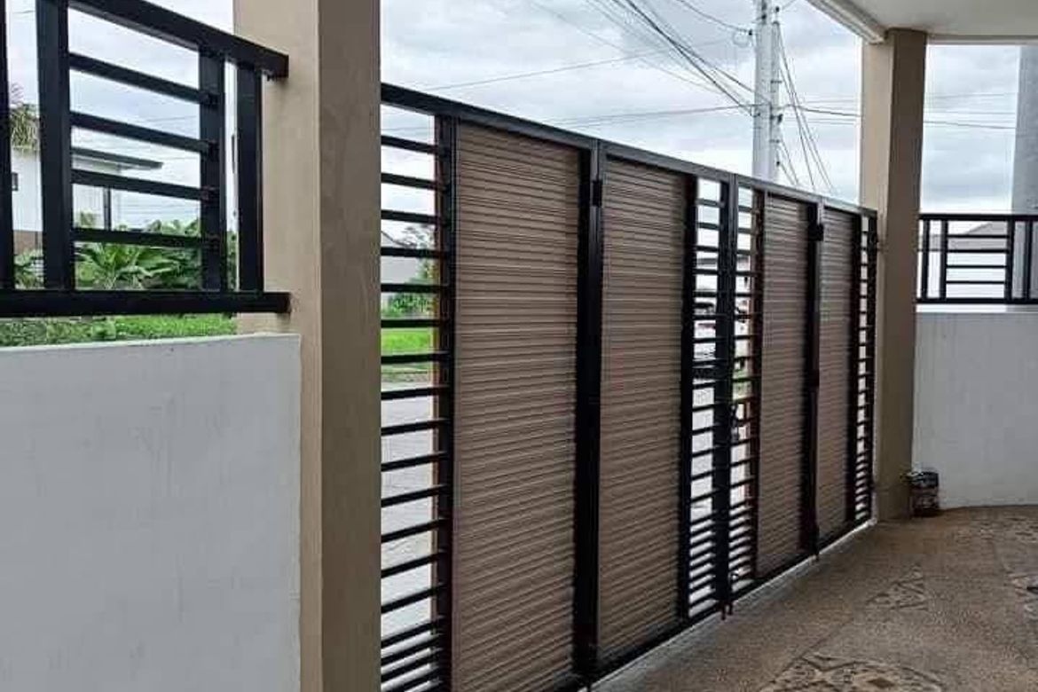 4 Bedroom House for Sale in Telabastagan, San Fernando, Pampanga