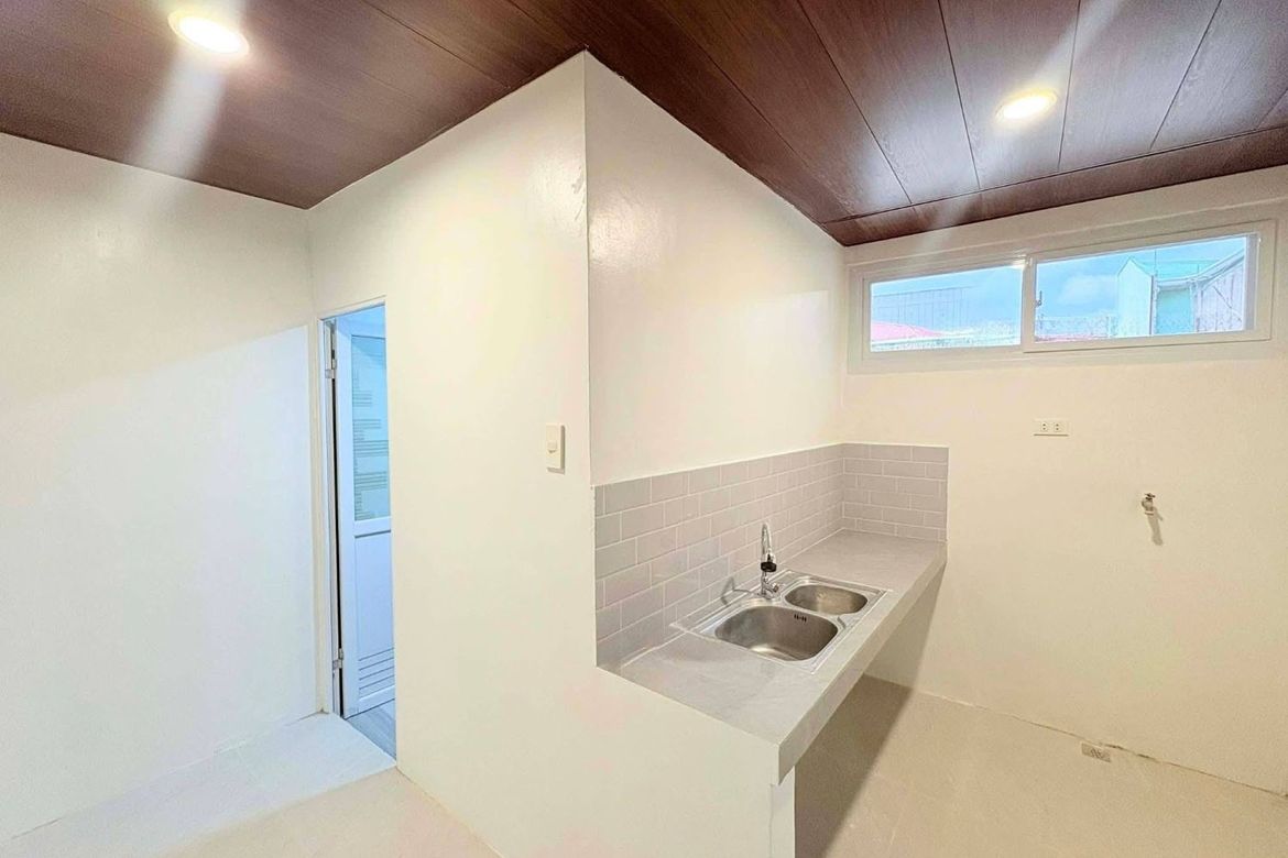 4 Bedroom House for Sale in Telabastagan, San Fernando, Pampanga – photo 2