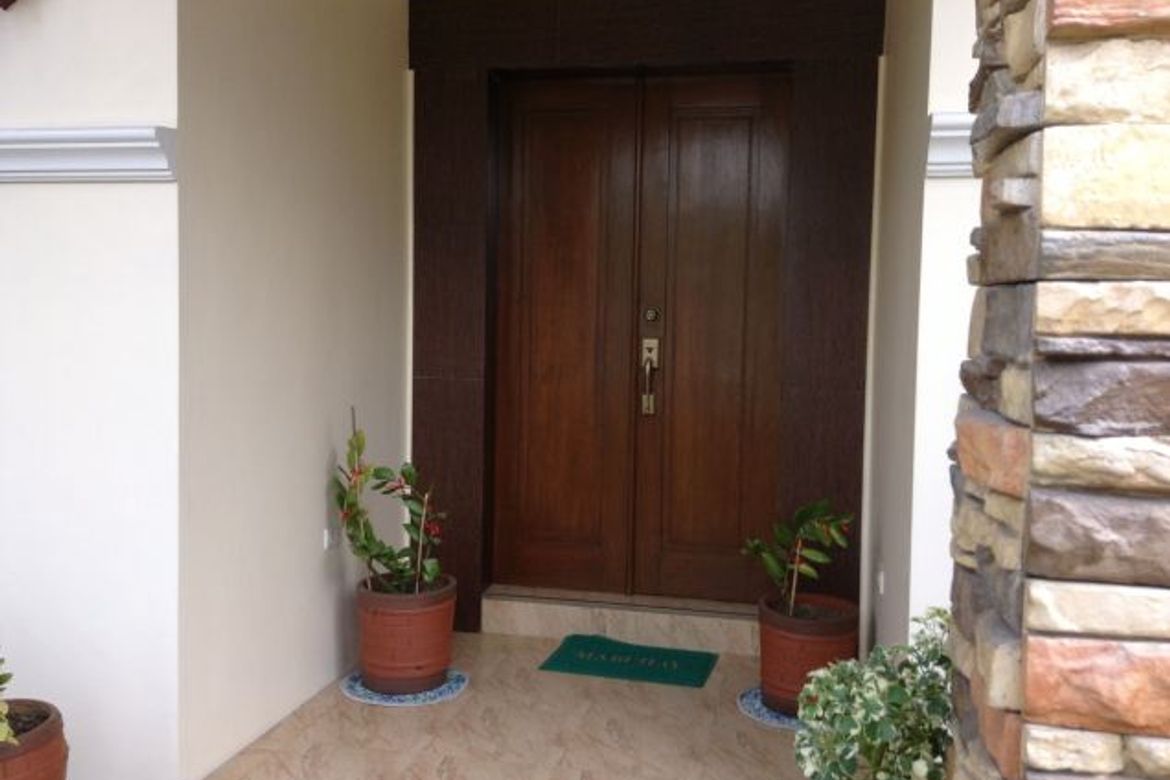 4 Bedroom House for Sale in Telabastagan, San Fernando, Pampanga – photo 4