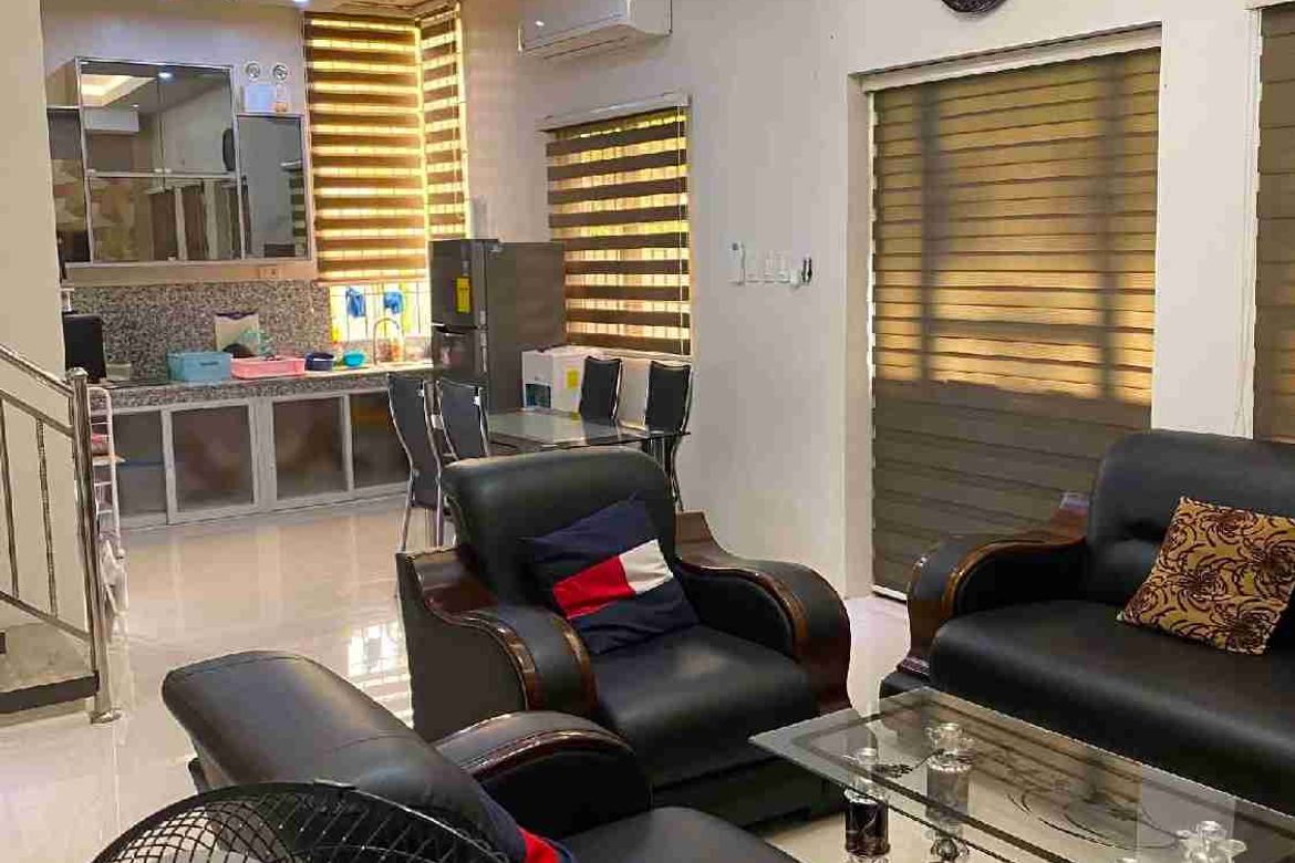 4 Bedroom House for Sale in Telabastagan, San Fernando, Pampanga – photo 2