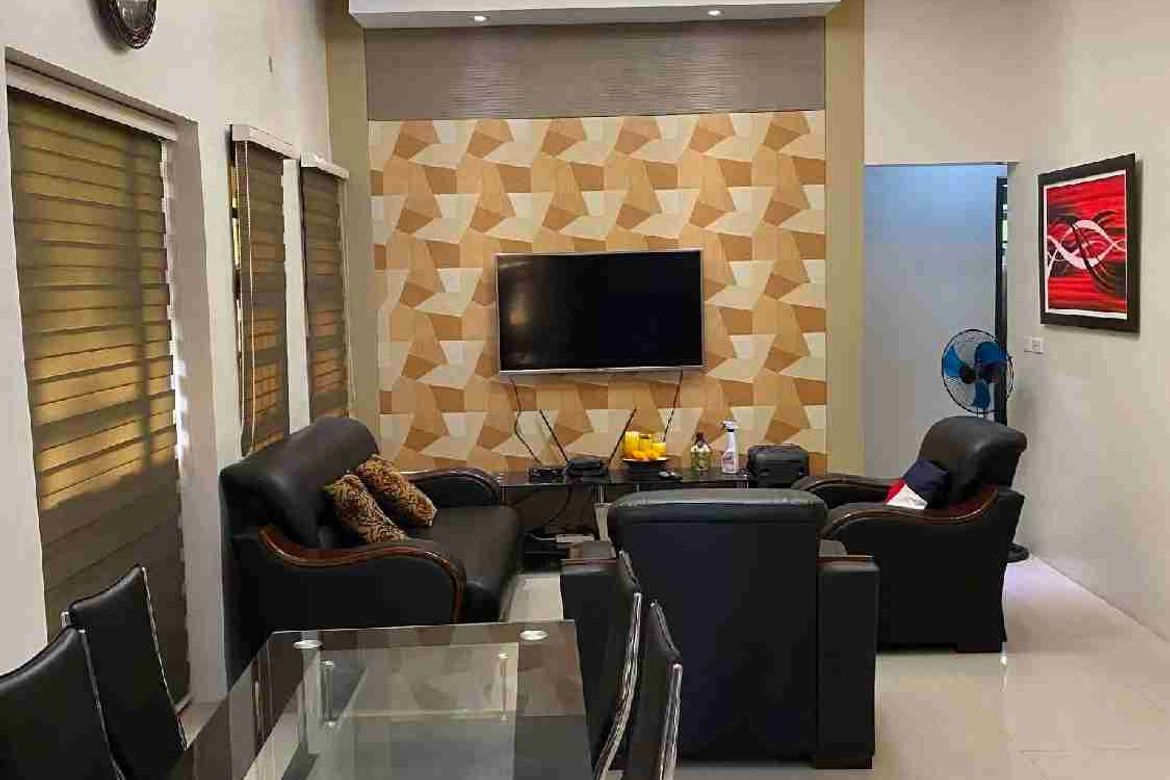 4 Bedroom House for Sale in Telabastagan, San Fernando, Pampanga – photo 3