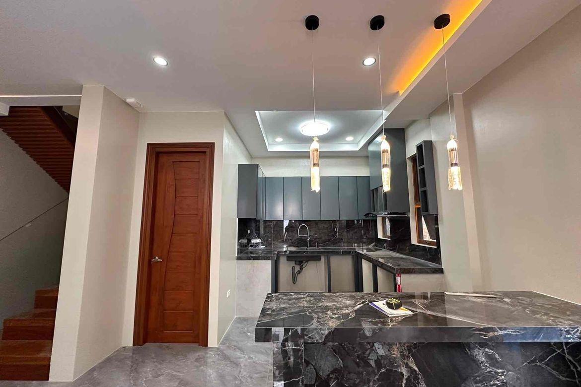 4 Bedroom House for Sale in Telabastagan, San Fernando, Pampanga – photo 7