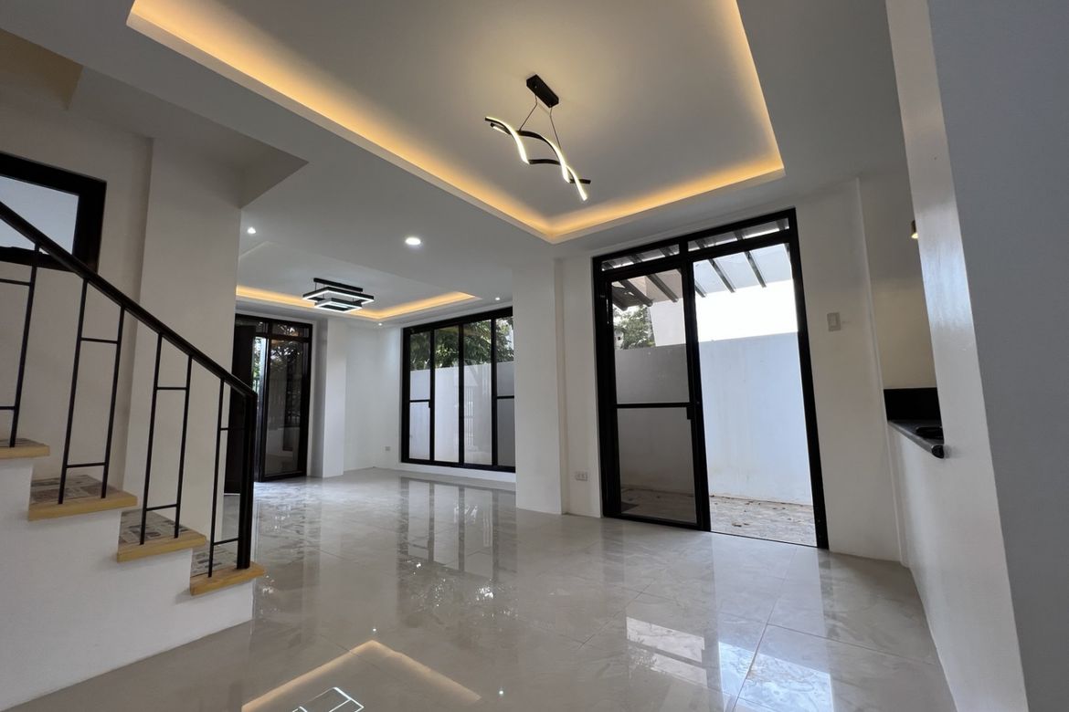 4 Bedroom House for Sale in Timbao, Biñan, Laguna