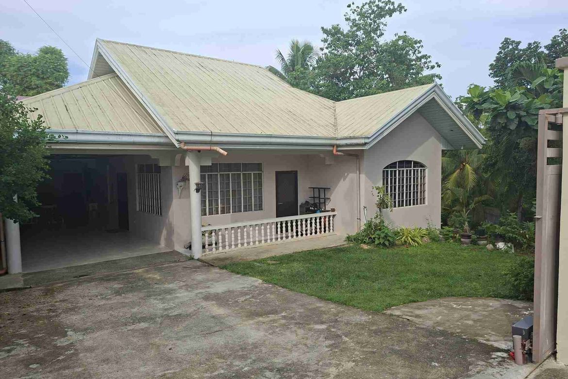4 Bedroom House for Sale in Tiptip, Tagbilaran, Bohol