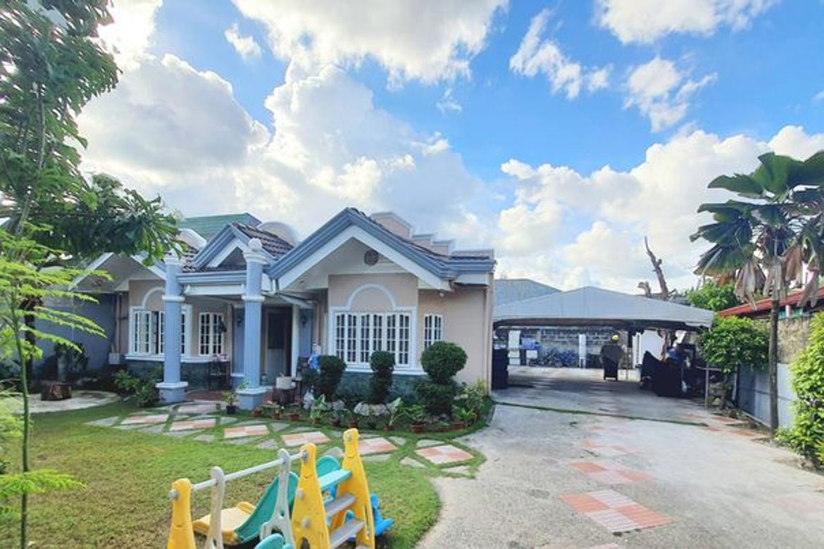 4 Bedroom House for Sale in Tisa, Cebu City, Cebu