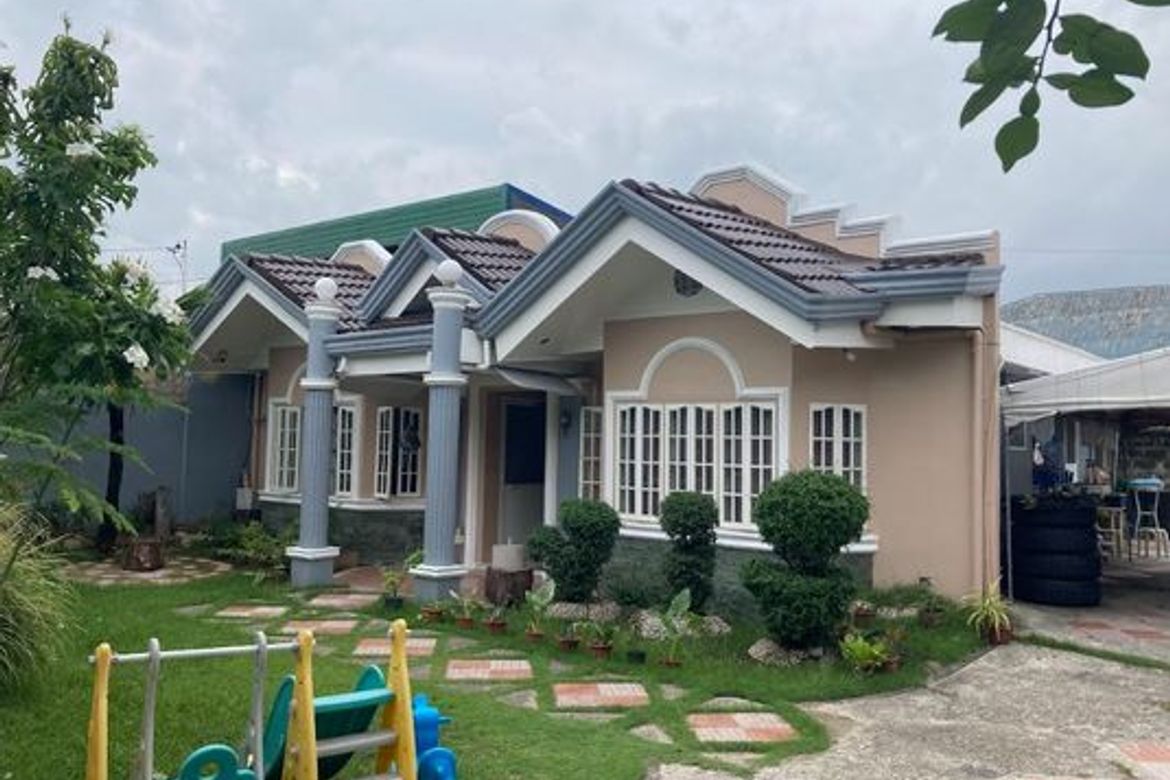 4 Bedroom House for Sale in Tisa, Cebu City, Cebu – photo 2