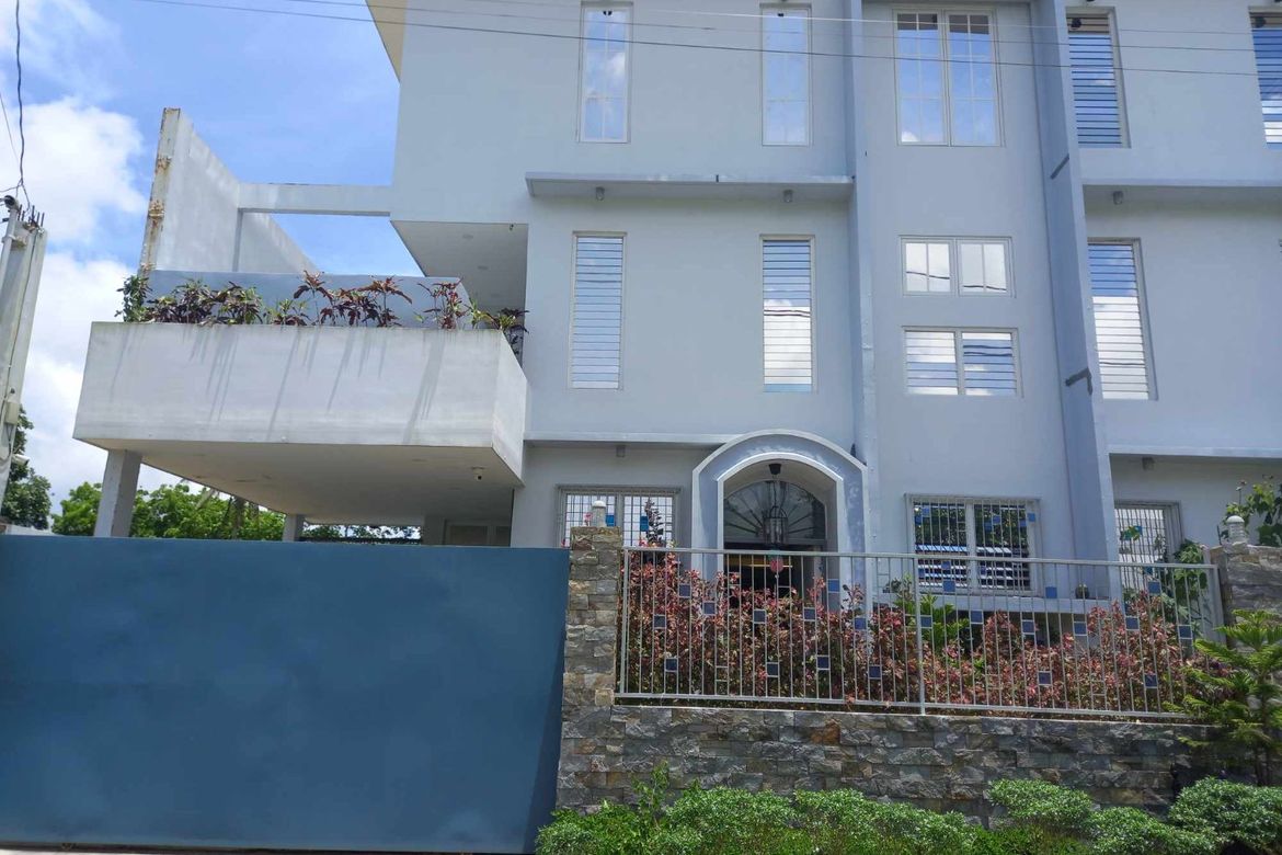 4 Bedroom House for Sale in Tolentino West, Tagaytay, Cavite