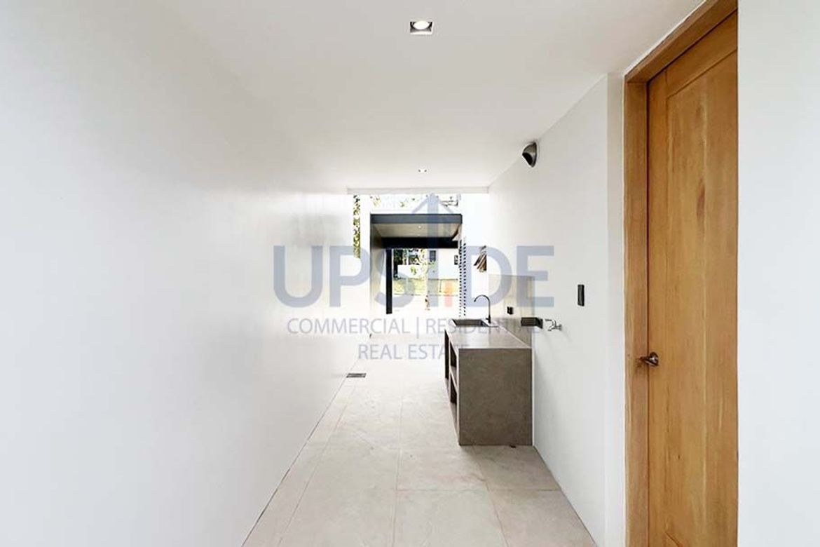 4 Bedroom House for Sale in Treveia Nuvali, Canlubang, Calamba, Laguna – photo 6