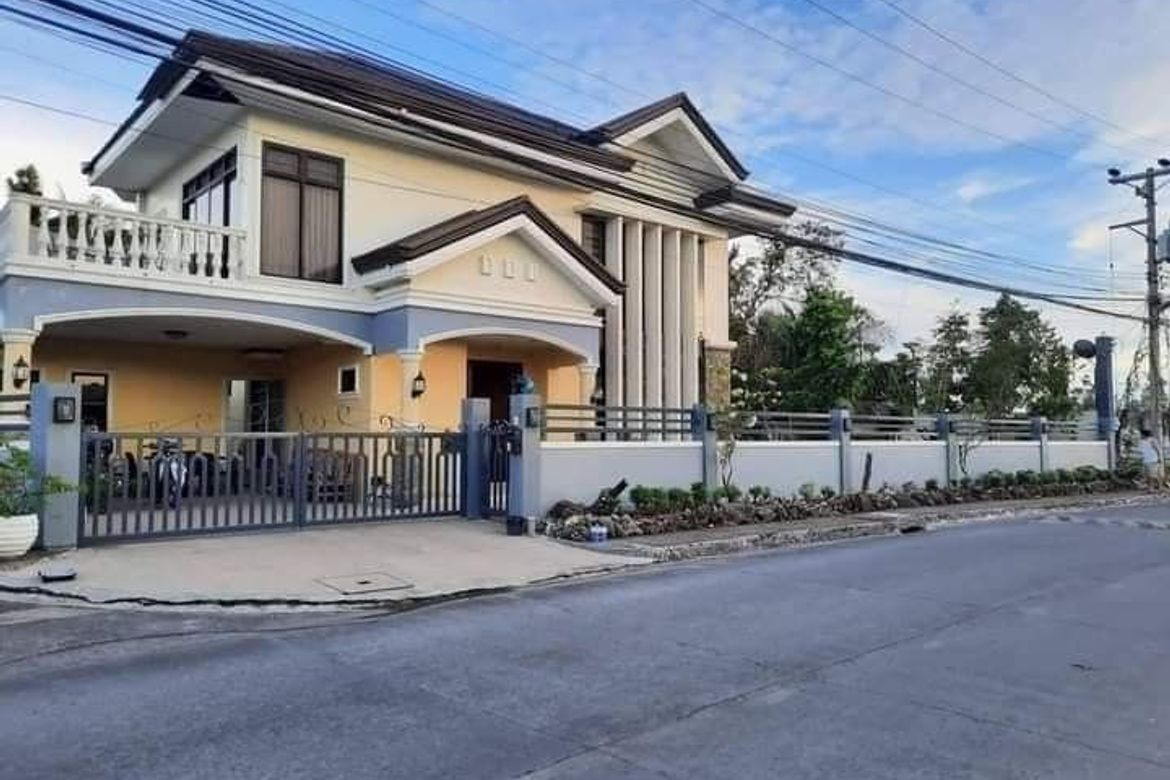 4 Bedroom House for Sale in Tungkil, Minglanilla, Cebu