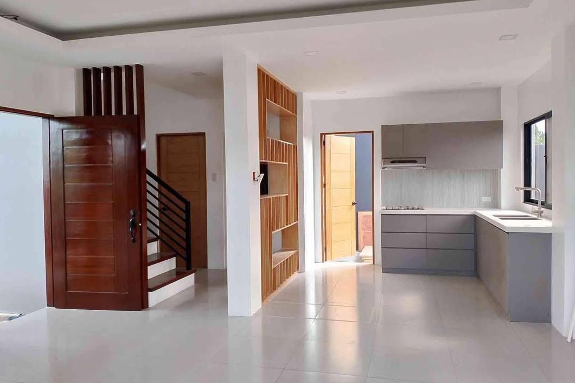4 Bedroom House for Sale in Tungkil, Minglanilla, Cebu – photo 3