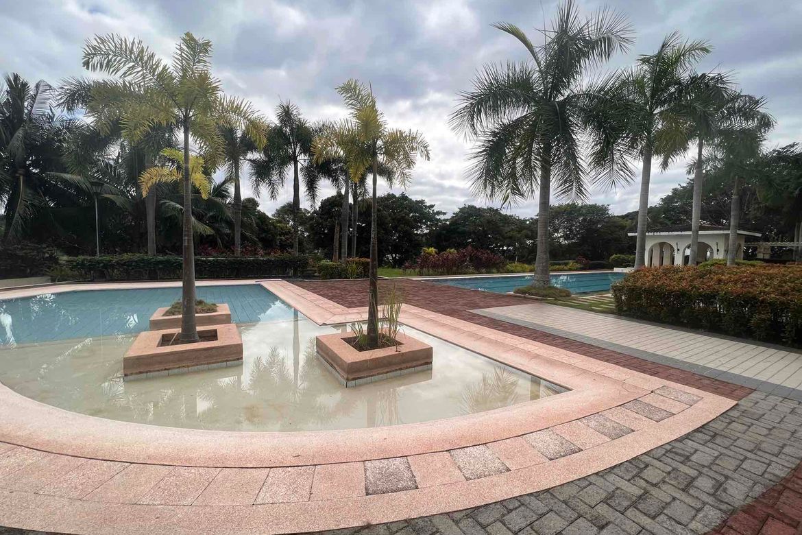 4 Bedroom House for Sale in Tungkong Mangga, San Jose del Monte, Bulacan – photo 2