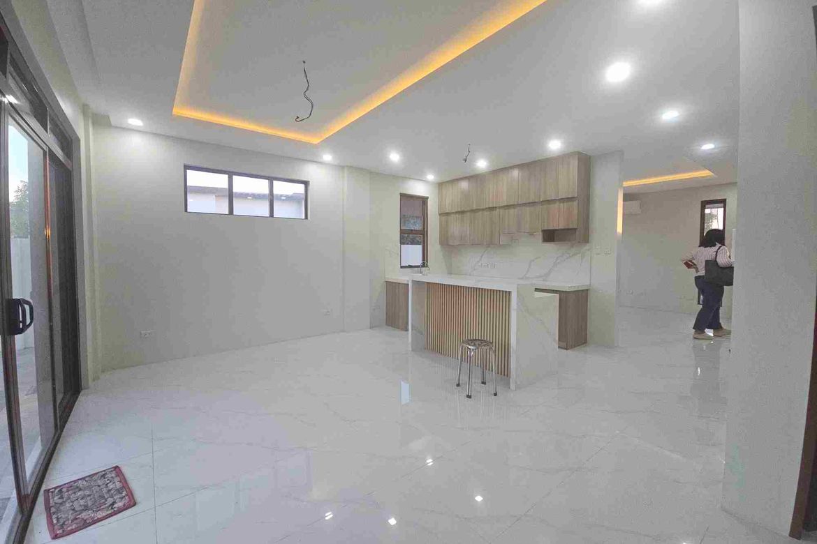 4 Bedroom House for Sale in Tungkong Mangga, San Jose del Monte, Bulacan – photo 7