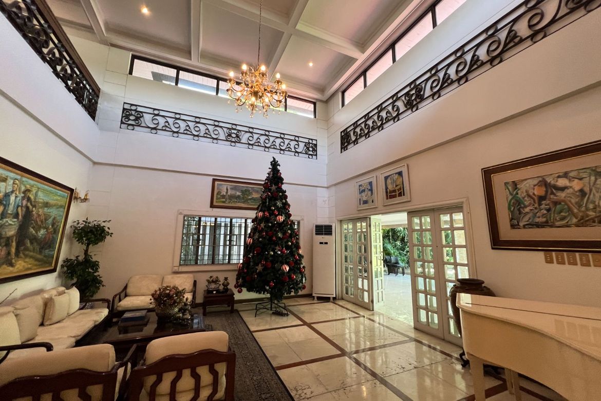 4 Bedroom House for Sale in Ugong Norte, Quezon City, Metro Manila – photo 4