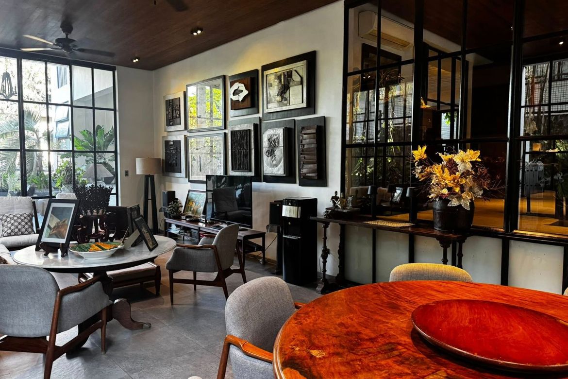 4 Bedroom House for Sale in Ugong, Pasig, Metro Manila