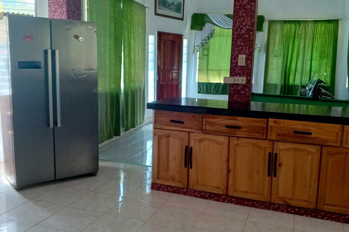 4 Bedroom House for Sale in Ulbujan East, Garcia Hernandez, Bohol – photo 3