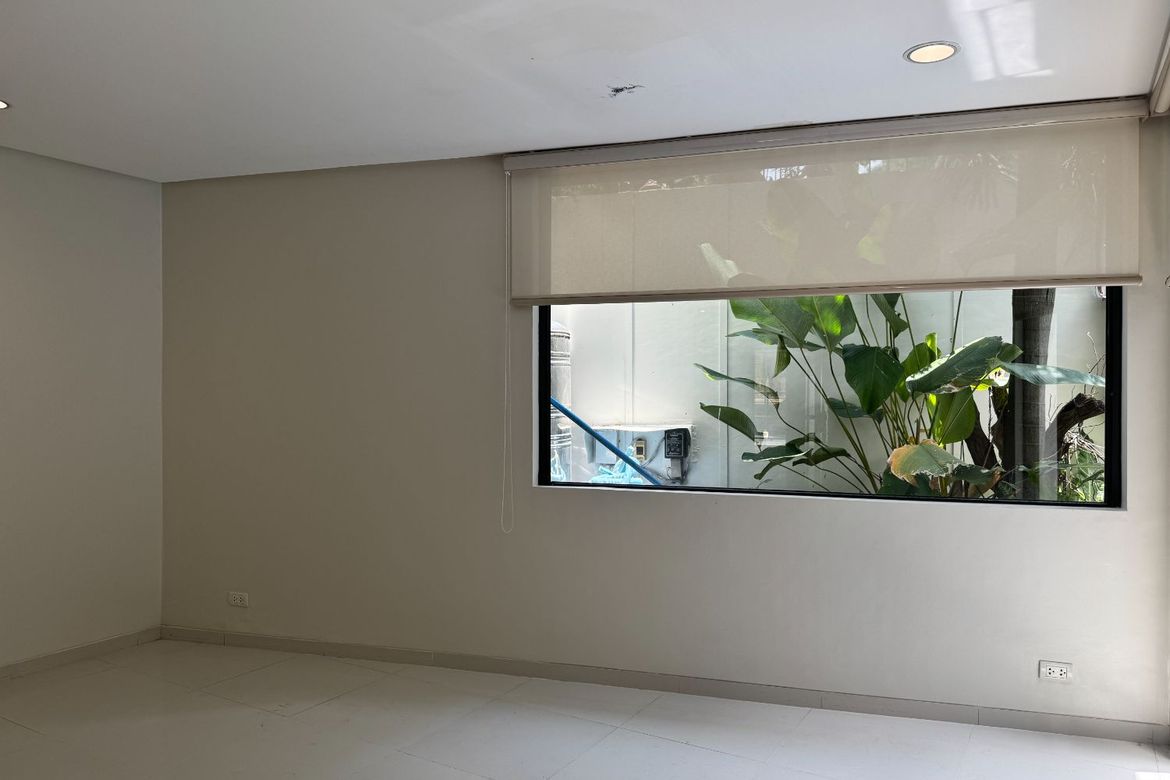 4 Bedroom House for Sale in Varsity Hills, Loyola Heights, Quezon City, Metro Manila – photo 8