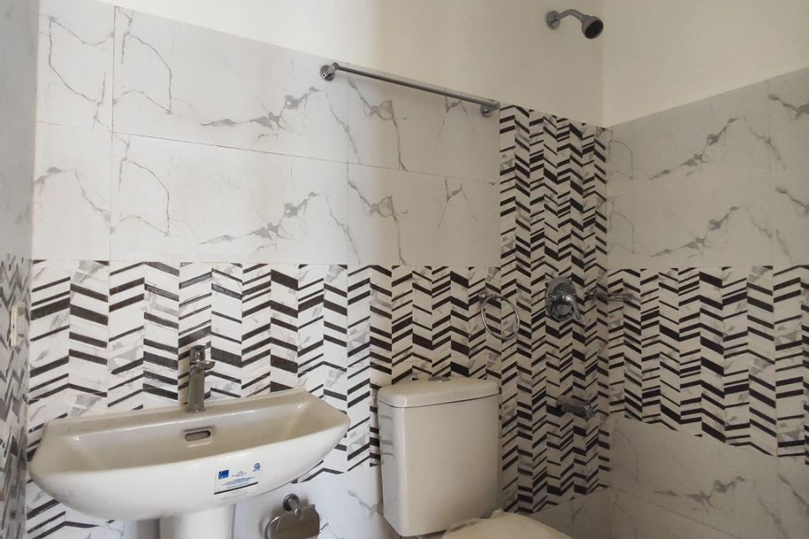 4 Bedroom House for Sale in Viente Reales, Valenzuela, Metro Manila – photo 6