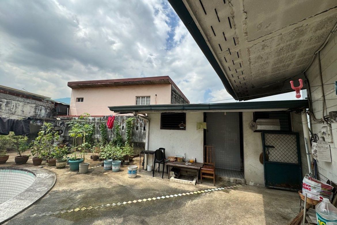 4 Bedroom House for Sale in West Triangle, Quezon City, Metro Manila near MRT-3 Quezon Avenue – photo 7