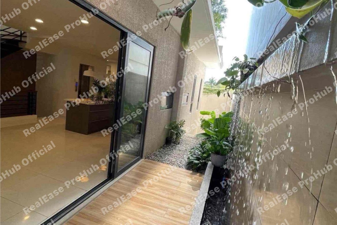 4 Bedroom House for Sale in Western Bicutan, Taguig, Metro Manila – photo 5