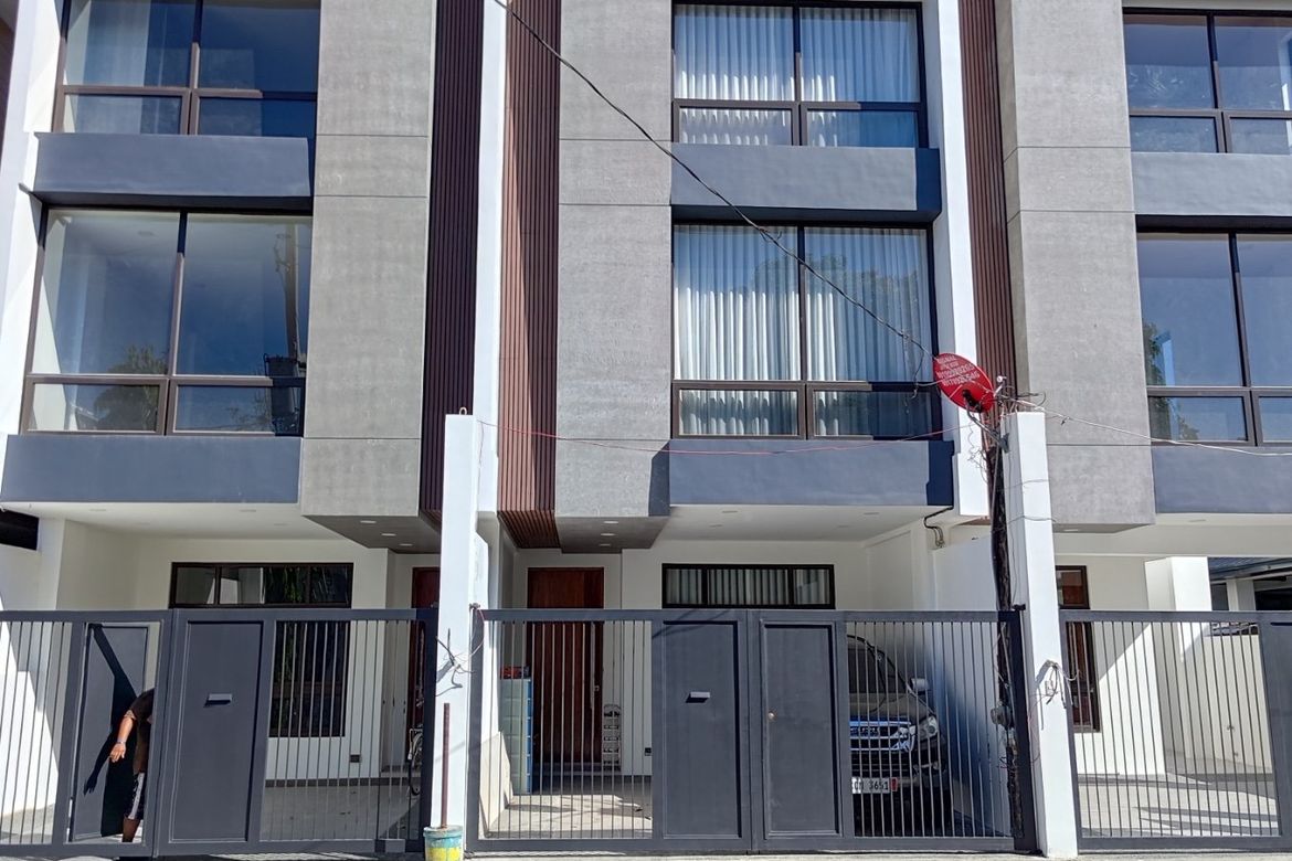 4 Bedroom House for Sale in Western Bicutan, Taguig, Metro Manila – photo 2