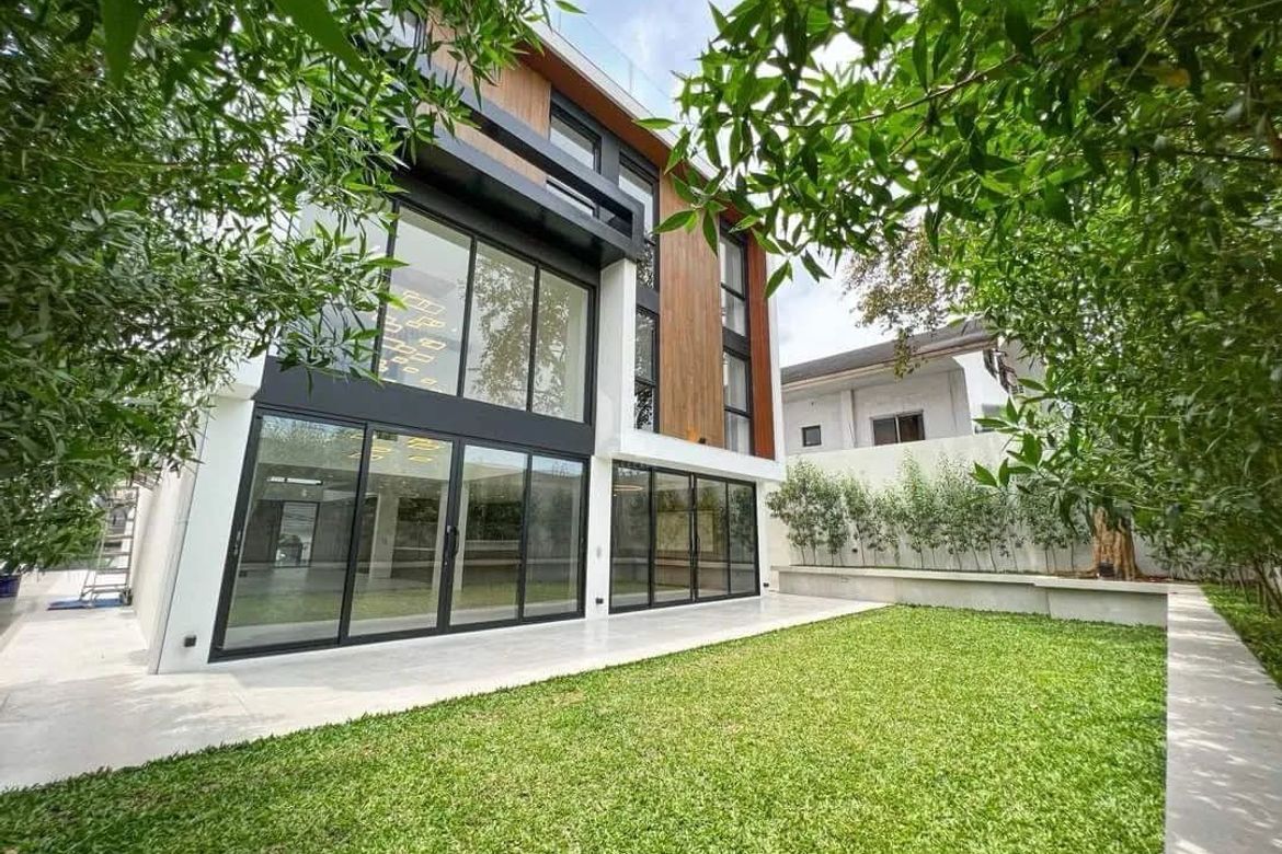 4 Bedroom House for Sale in White Plains, Quezon City, Metro Manila – photo 3