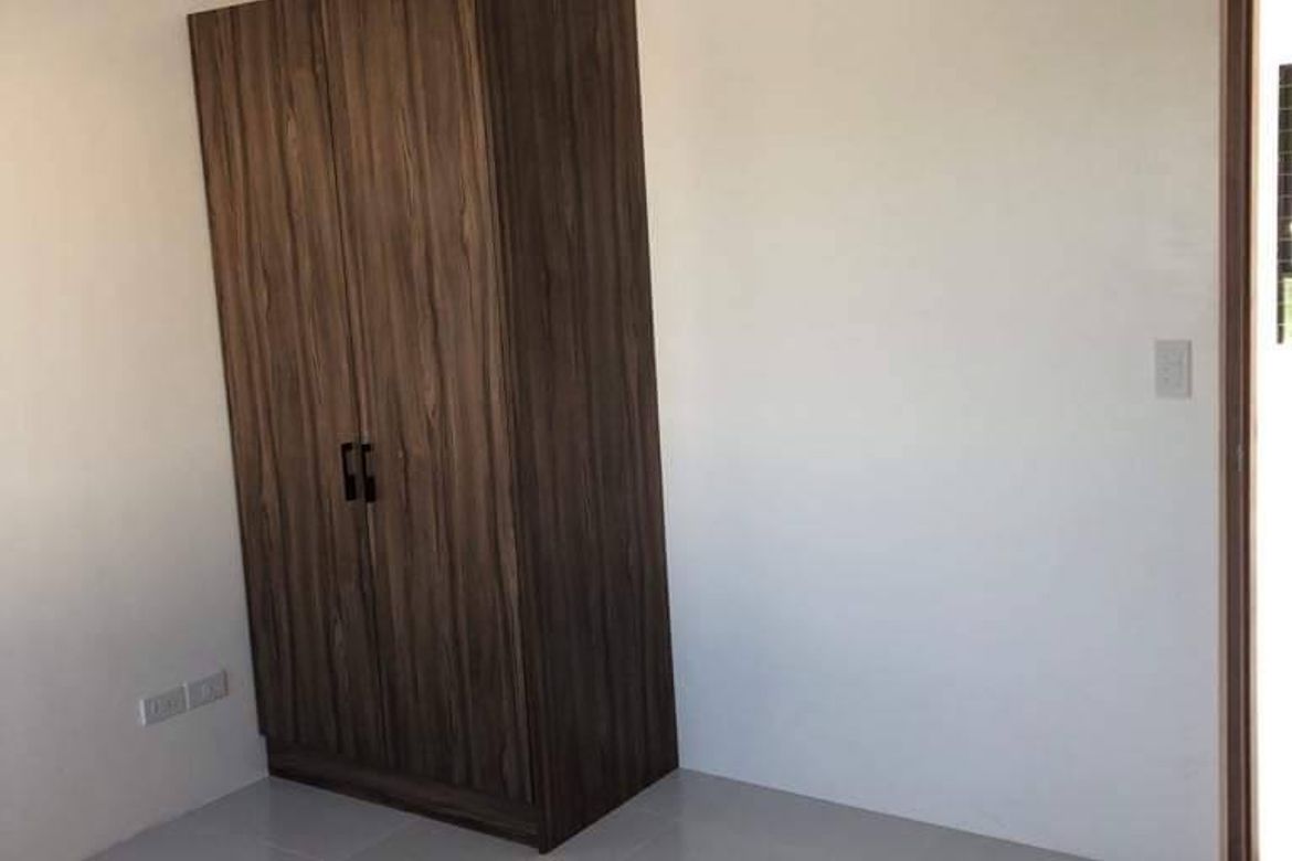 4 Bedroom Serviced Apartment for Rent in Tambo, Parañaque, Metro Manila photo 2